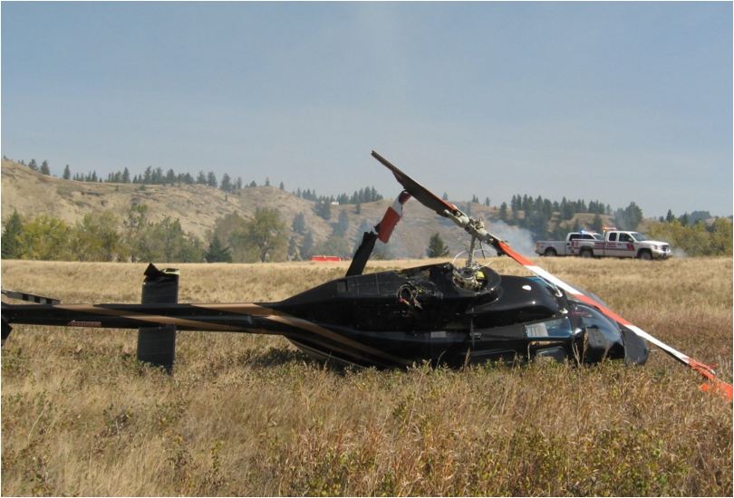 Rrëzohet helikopteri, shpëton ministri, 14 të vdekur (Foto+Video)