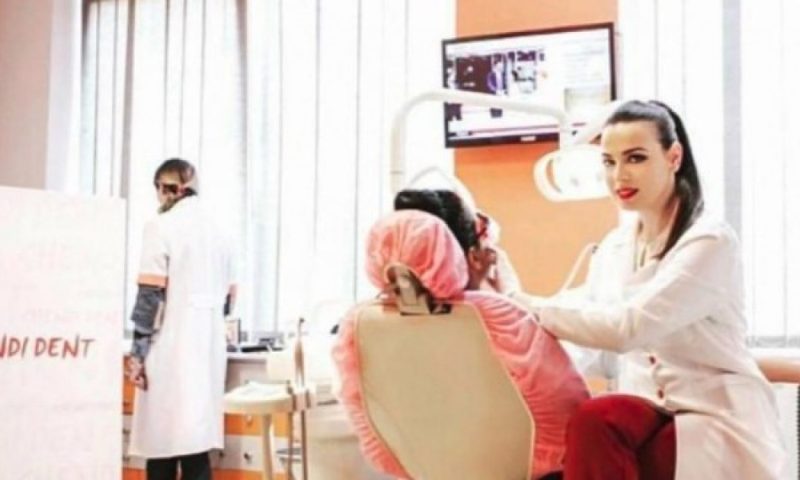 Dentistja mashtroi biznesmenët/ “O plehrë…ky është vetëm fillimi”, mesazhi kërcënues në celularin e Olesias