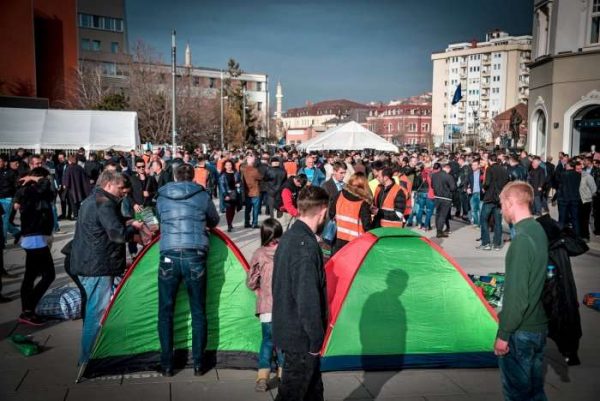 ”Ne jemi shumica”, mijëra njerëz derdhen në rrugë: Protestë kundër sistemit elektoral të qeverisë