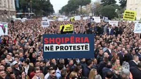 Protesta si nevojë dhe nevojtarët e protestës