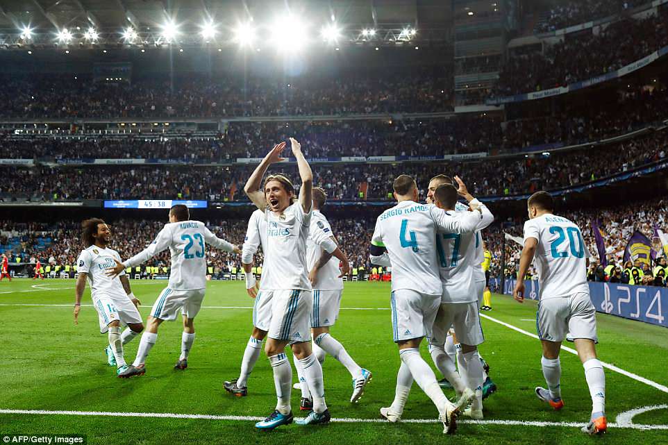 Champions League: Reali për herë të tretë radhazi në finale, një dorë i’a jep vetë Bajerni (Foto+Video)