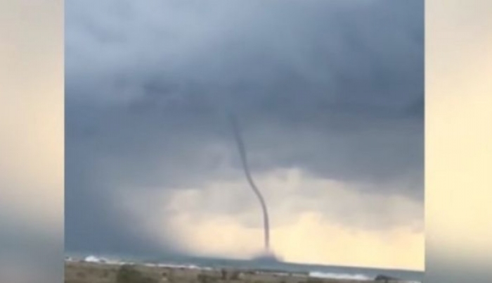 Tmerrohen banorët, tornado në Fier (Video)