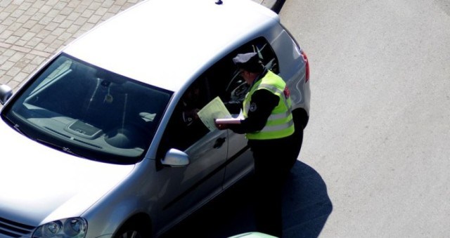 Policia Rrugore bënë “kërdinë” me gjoba… shoferët duhet të bëjnë kujdes për këtë shkelje të re