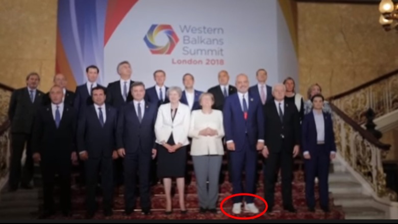 Rama përkrah Merkel në samitin e Londrës, “kombinimi” mes tyre (Foto+Video)