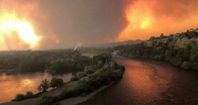 Zjarre masive në Kaliforni: Terror, viktima dhe dëme