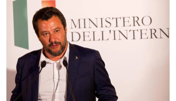 Grabitet shtëpia e prindërve të ministrit të Brendshëm italian Salvini