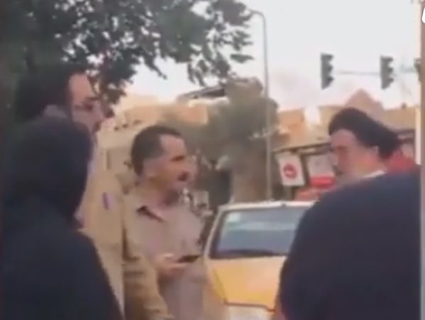 Ja si reagon gruaja iraniani kur i thonë: “Rregulloje shaminë në kokë ose do të arrestojë”(Video)