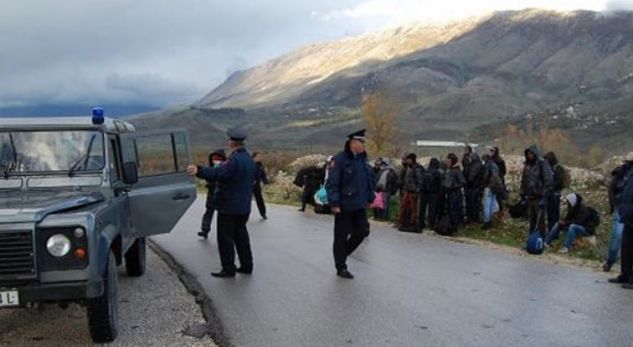 Vjen ilegalisht në Shqipëri, refugjati sirian me diabet përfundon në spital