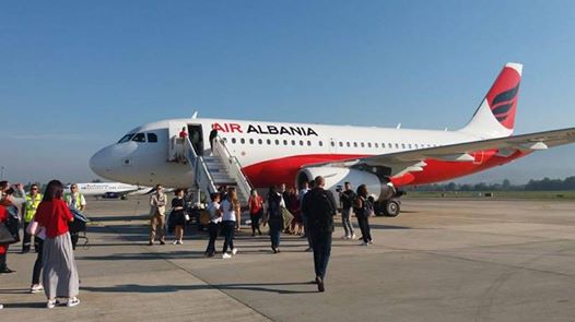 Për “tradhëtarët” e avionit dhe histerinë “patriotike” të tokës!