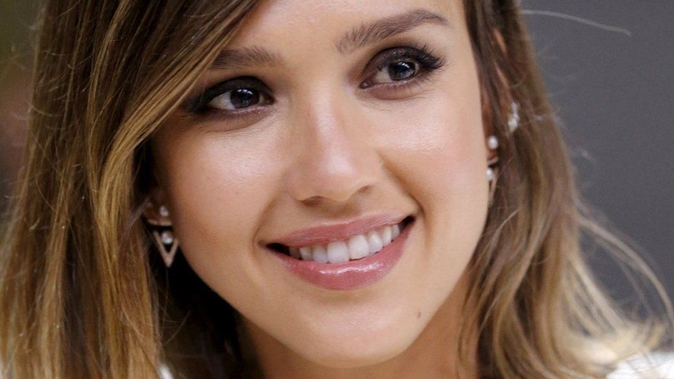 Jessica Alba tregon si u rrëmbye dhe u mbajt 14 orë peng