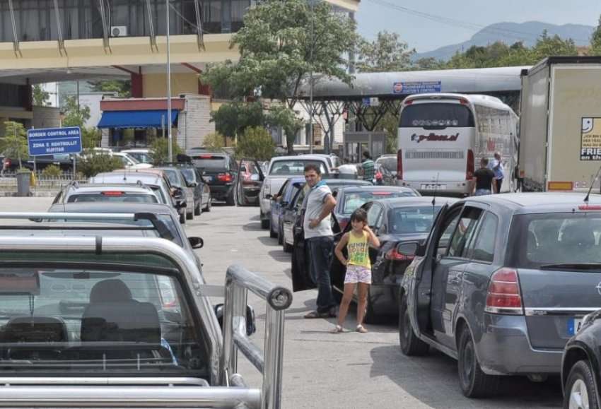 Bllokohet kalimi në Kakavijë dhe Kapshticë , problemi te pala greke i dyshimtë si gjithmonë…sistemi!