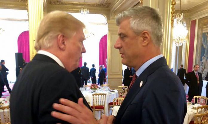 Thaçi takon dhe merr mbështetjen e Trump dhe Merkel. Po presidenti ynë kë takoi në Paris?!