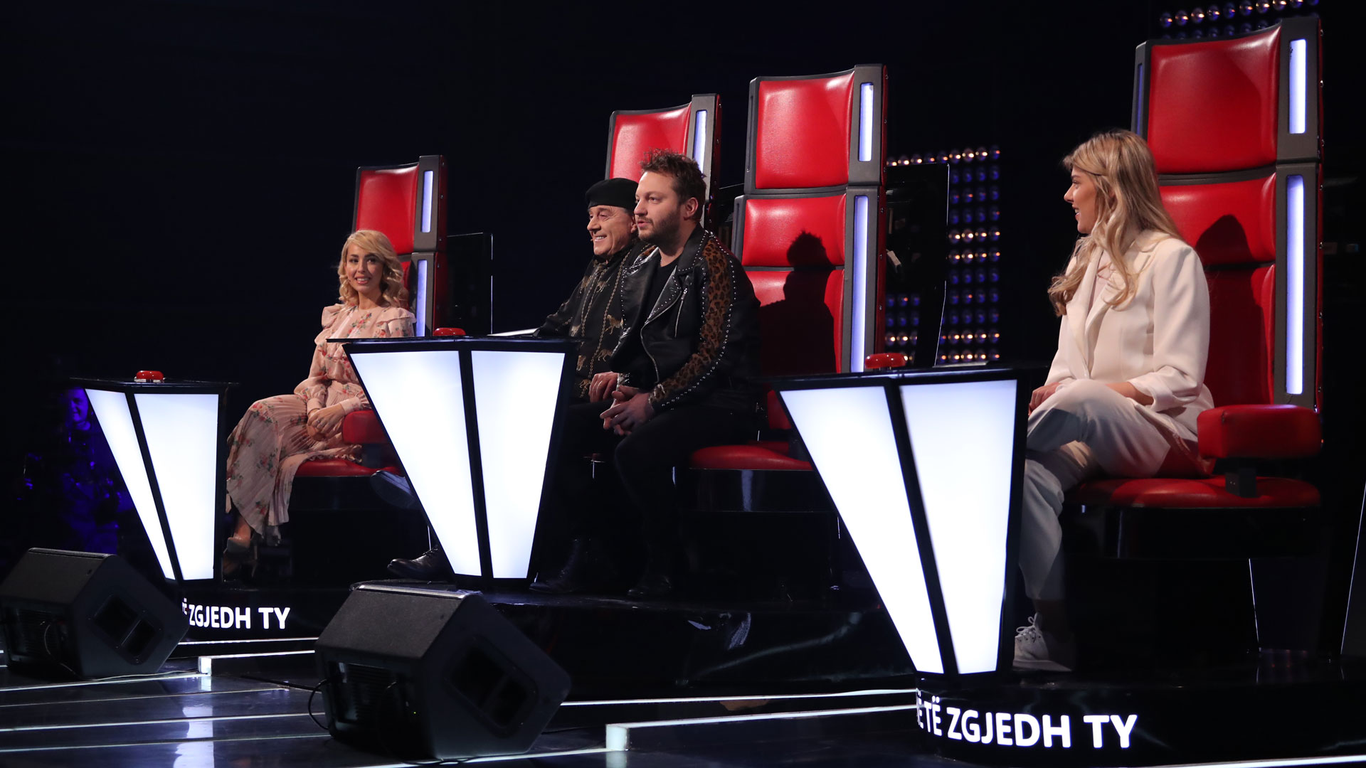 “The Voice Kids”/ Ja sa artistë rrëmbeu secila skuadër mbrëmjen e parë