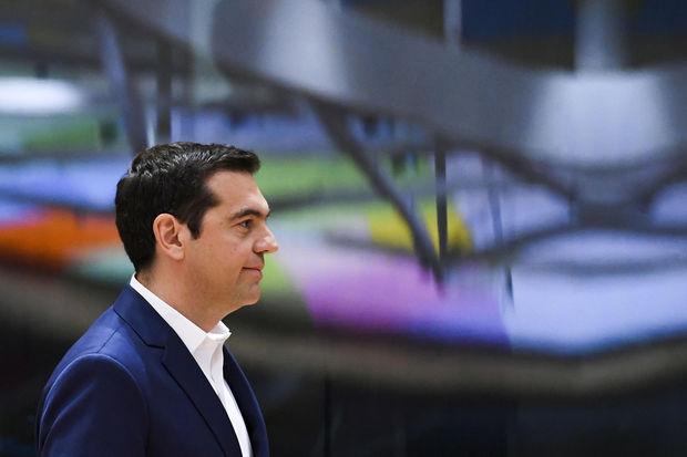 Tsipras ‘në fije të perit’, kërkon votën për “Marrëveshjen e Prespës” në parlament