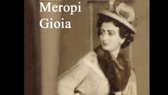 Meropi Xhoja, gruaja e “Artistit të Popullit” femra e parë aktore që u ngjit në skenë në vitin 1936