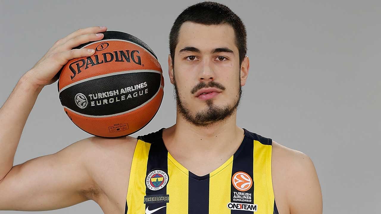 Basketbollisti serb shokon bashkëkombësit e tij me deklaratën për Kosovën, pas kësaj i ndodh ajo që nuk e priste