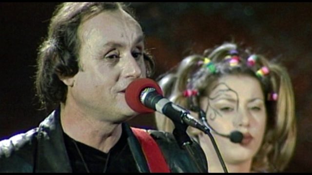 FRANÇESK RADI – “Muzika e kitarës, vetë jeta ime” – Intervistë e vitit 2005