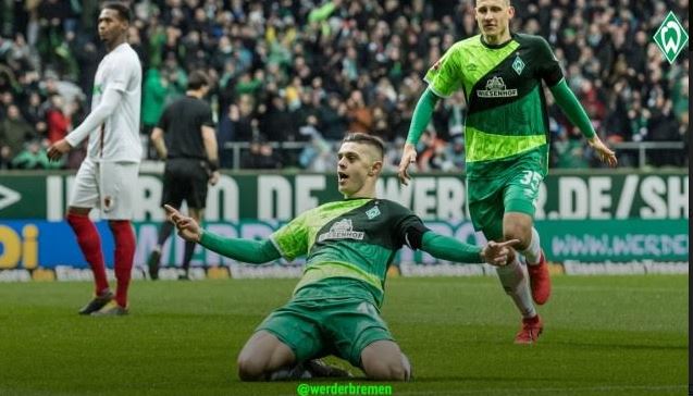 Video/ Rashica i çmend të gjithë, shënon dopietë brenda 23 minutash