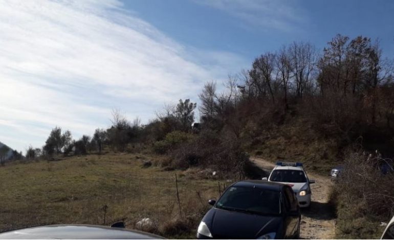 Zbulohet konflikti brenda familjes, nëna e 4 djemve që u gjet pajet.ë në shkurre u konfliktua me kunatin që dyshohet se kishte lidhje intime