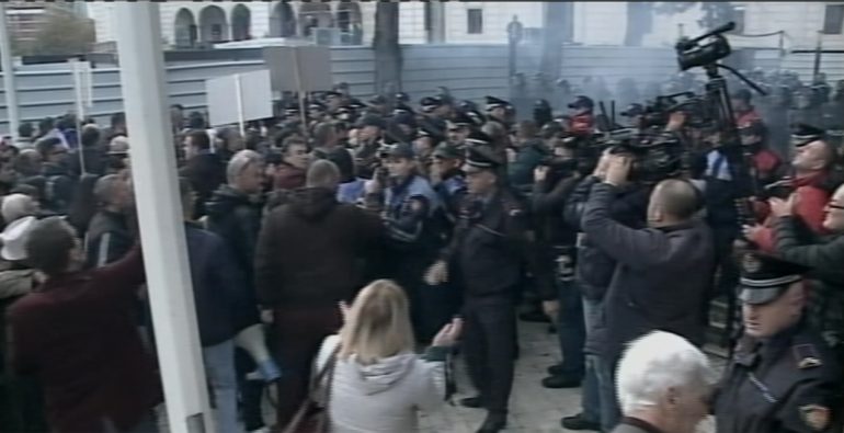 Reagon menjëherë Policia pas protestës: Tubimi i paligjshëm, ja çfarë do bëjmë!