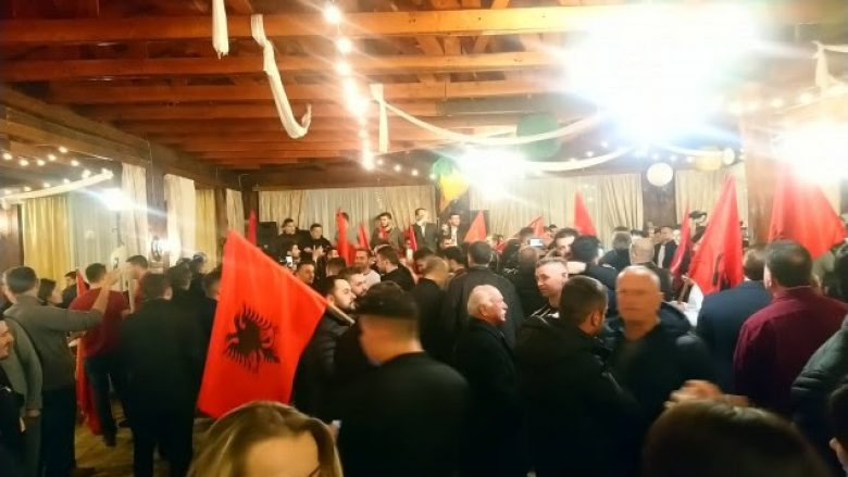 Historike, shqiptarët fitojnë bindshëm në Tuz të Malit të Zi (Video)