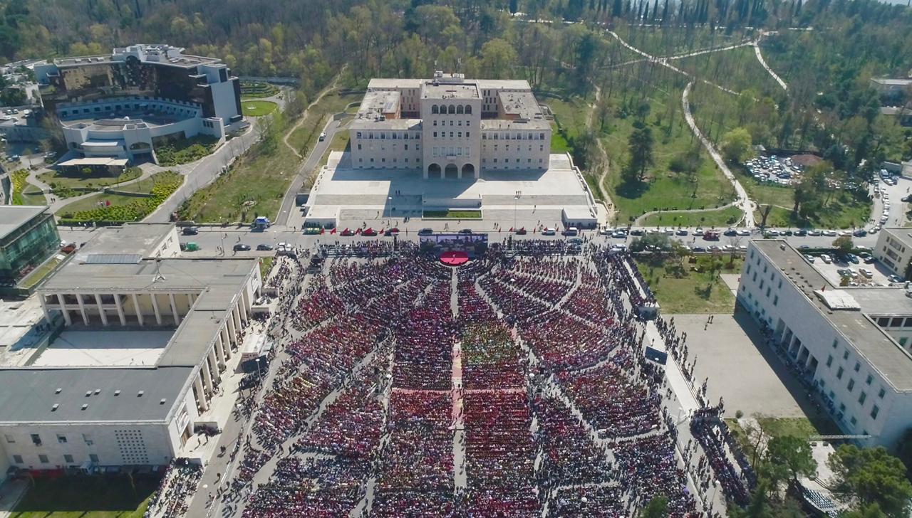 Fakirët” që janë shumicë në Shqipëri!