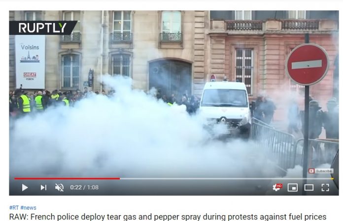 VIDEO/ Gaz lotjsjellës, shkopa gome, a.rrestime: Ja si vepron policia nga Franca në Kanada gjatë protestave të d.hunshme (dhe histeria e PD-LSI në Tiranë)