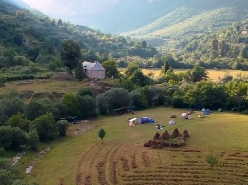 Shkëputet guri dhe i zë këmbën, merr plagë të rënda alpinistja në Valbonë