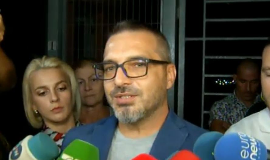 “Procesi i shekullit”, Saimir Tahiri ironizon Prokurorinë dhe Gjykatën: U katandis kokoshi një thellë!