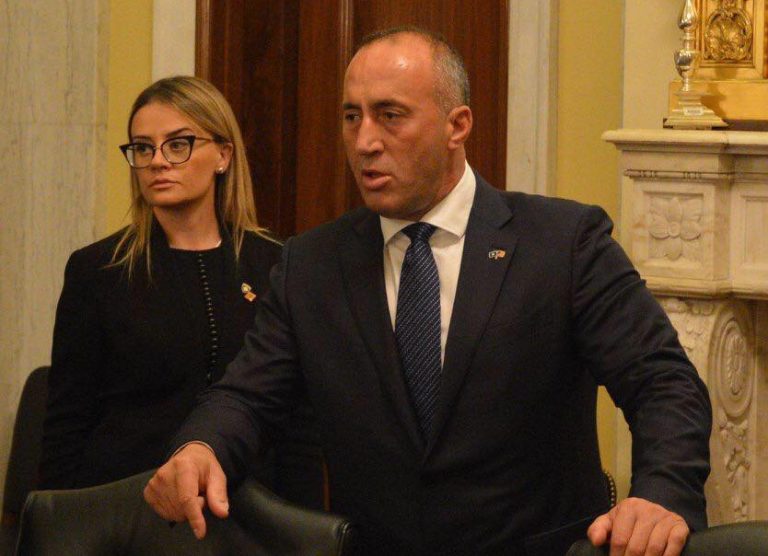 Rama tha se do e padis për shpifje, këshilltarja e Haradinaj xhindoset keq pse i ngacmuan “Rambon”