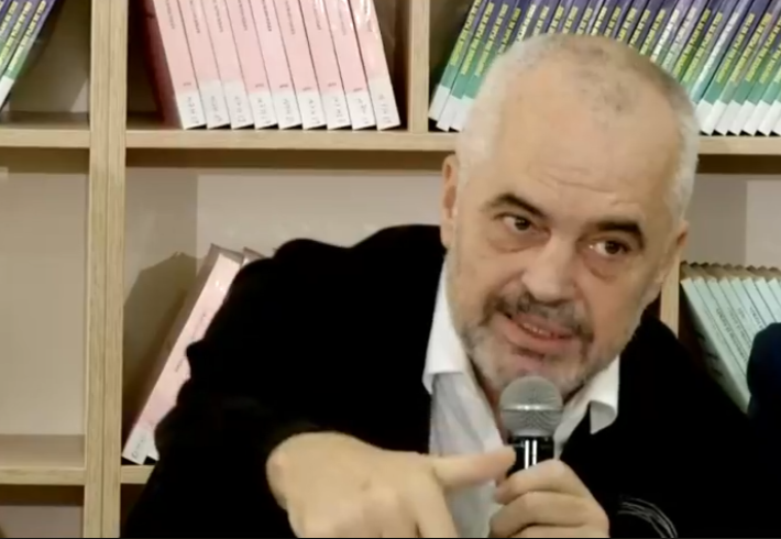 Edi Rama, apel qytetarëve: Respektoni masat ndaj koronavirusit, ekonomia ngrihet e bie, njeriu v.des e nuk ngjallet më. Ndryshe, kthejmë “karantinën”