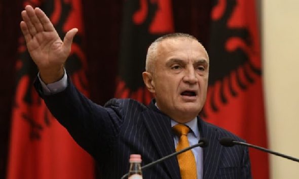 Presidenti ynë, e “do” shumë detin