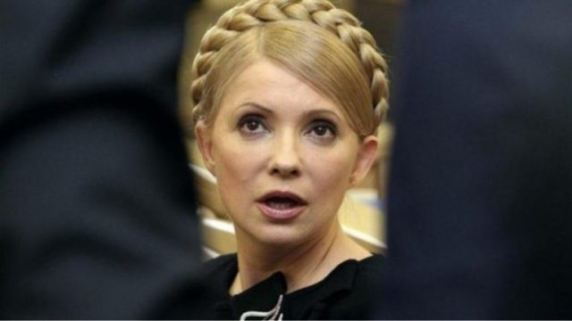 Ish-kryeministrja e Ukrainës, Julia Timoshenko infektohet me Covid 19. Mediat: Gjendja e saj e rëndë