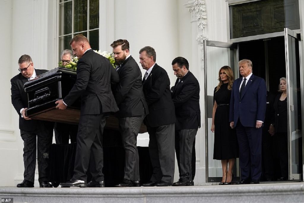 Funerali i parë që mbahet në Shtëpinë e Bardhë pas vrasjes së presidentit Kennedy