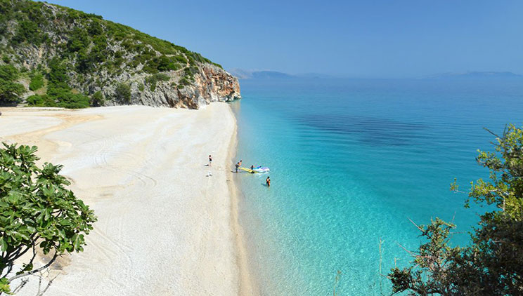 Shqipëria, në vend të parë të sugjerimeve turistike për amerikanët