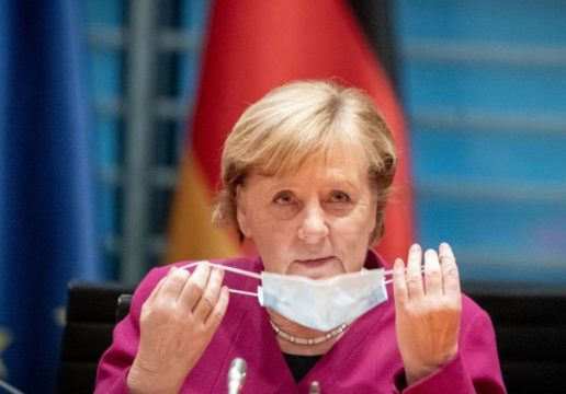 Angela Merkel paralajmëron bizneset: Mbështetja e shtetit nuk mund të vazhdojë pambarimisht