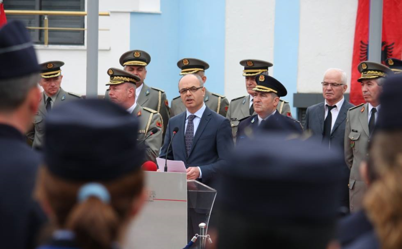 U infektua me COVID-19 sëbashku me familjen e tij, Petro Koçi del me premtimin e madh: Shumë shpejt gati, për…