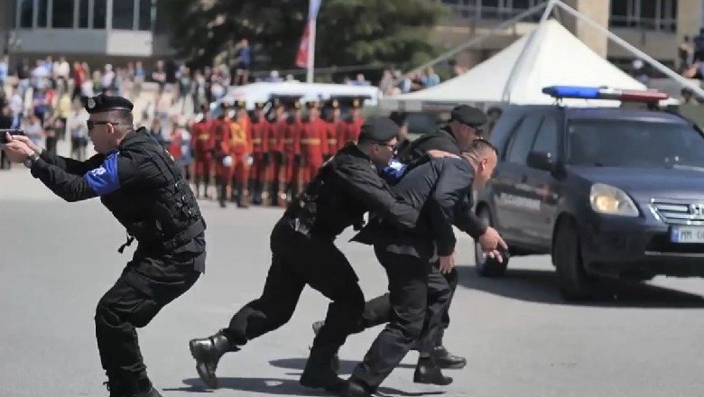 Inskenuan atentat dhe dhuruan spektakël nga ajri dhe toka: Video me momentet më interesante të trupave shqiptaro-amerikanë