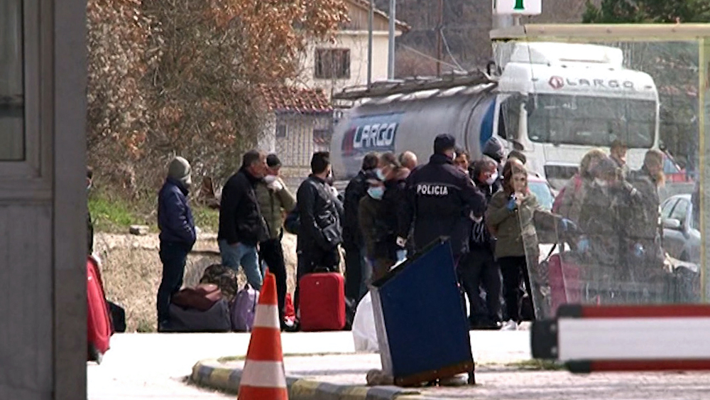 Greqia jep lajmin e keq për shqiptarët