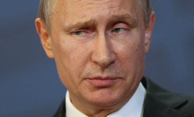 “Njeriu më i vetmuar i botës, si është Vladimir Putin si person?”