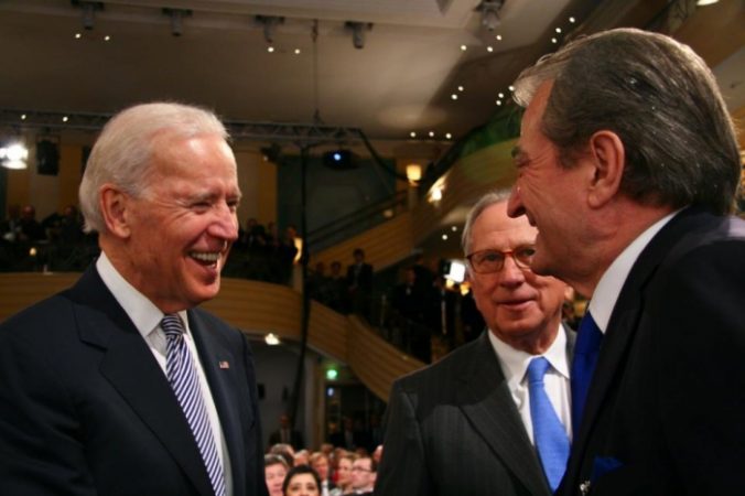 Këto janë arsyet pse urdhri i Joe Biden duket si i kopsitur posaçërisht për Shqipërinë