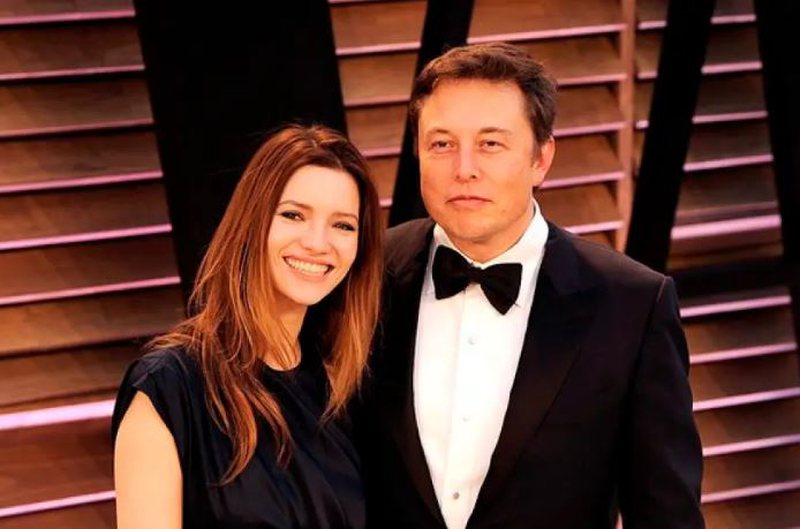 Një tjetër miliarder beqar! Elon Musk i jep fund martesës me këngëtaren e njohur