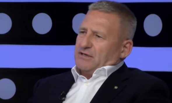 Perla e fundit e filozofit Nard Ndoka: Berisha “non grata”?! Nuk i prish punë, se e ka vizituar disa herë SHBA-në