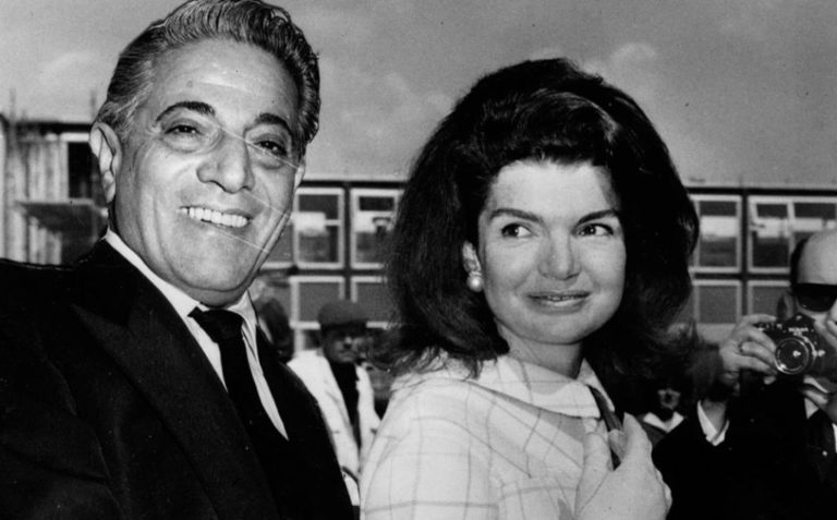 Ai, ajo dhe gruaja tjetër: Dashuria fatale midis Aristotel Onassis dhe Maria Callas