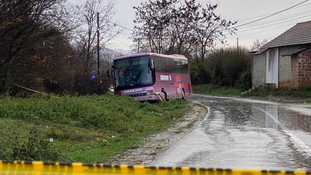 Një vajzë vrau veten për shkak të shoferit të autobusit! Konflikt personal: Zbardhet masakra me 3 viktima, këta janë 2 nga autorët e krimit