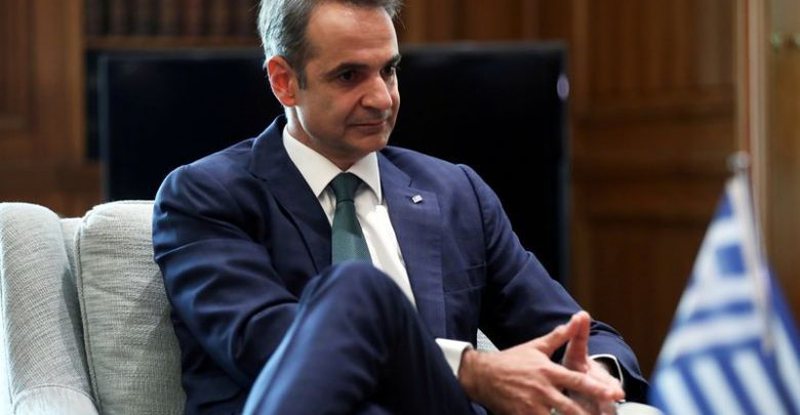 Lajm i mirë për emigrantët shqiptarë në Greqi! Gazetari zbulon vendimin që ka marrë Mitsotakis