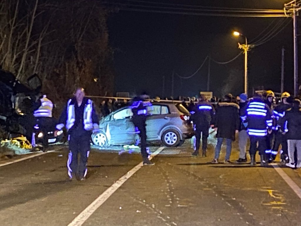 Katër të rinj shqiptarë humbin jetën në një aksident në Serbi, 2 të tjerë të plagosur