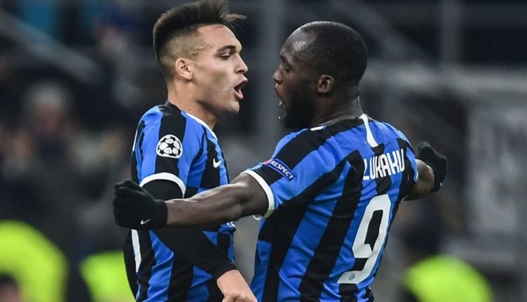 “Lautaro, rri te Interi, do të vijë unë aty”! Lukaku “degjeneron” fanellën e Chelsea: Do të vd.isja në fushë për Martinez