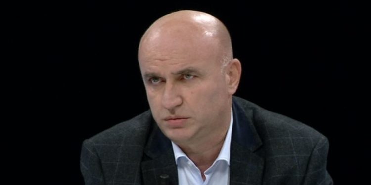 A po kompenson Edi Rama braktisjen e luftëtarëve të UÇK nga shteti i Kosovës?