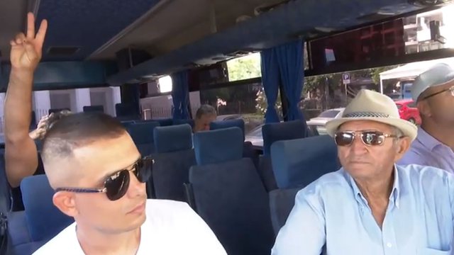 Socialistët publikojnë videon: Shkodra braktisi Berishën, autobusi erdhi bosh në Tiranë